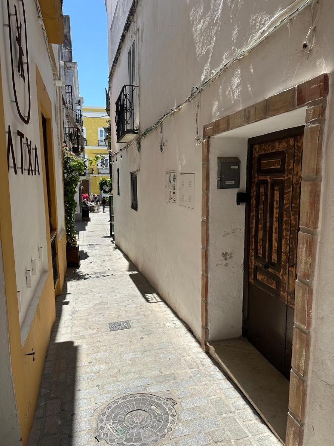 Apartment In Old Town With Roof Terrace And Fibre, Tarifa Exterior foto