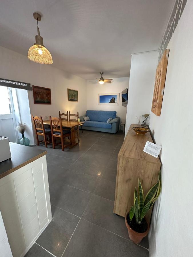 Apartment In Old Town With Roof Terrace And Fibre, Tarifa Exterior foto